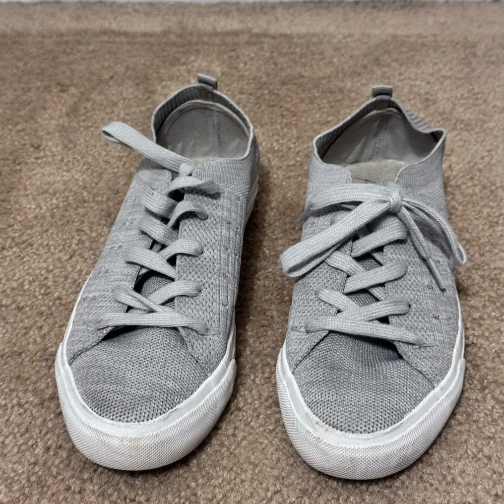 Blowfish Malibu Light Gray Knit Lace-Up Sneakers – Casual Comfort